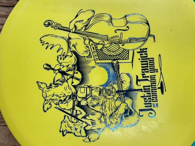 Justin Trawick and The Common Good DX Roc Midrange Disc by Innova
