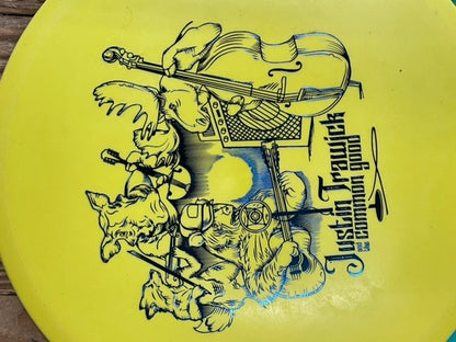 Justin Trawick and The Common Good DX Roc Midrange Disc by Innova