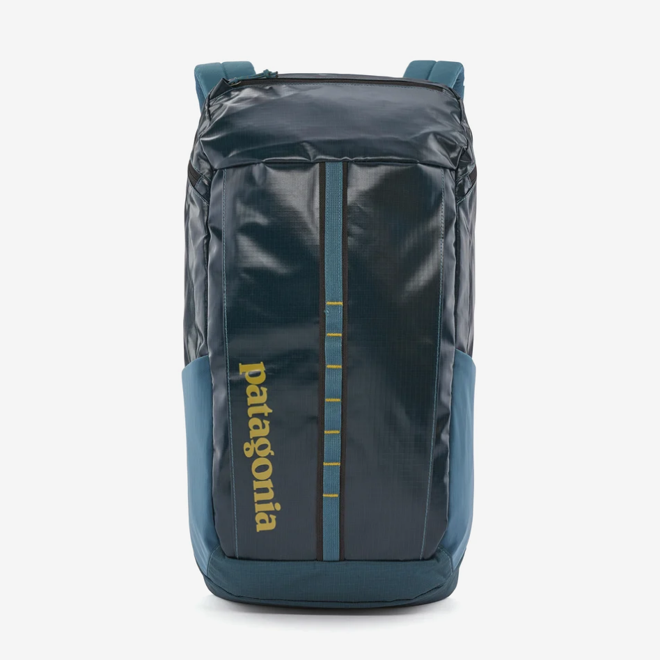 patagonia-black-hole-25l-daypack-1526 cu-in Patagonia "Black Hole Pack 25L" Patagonia 25L Black Hole Pack