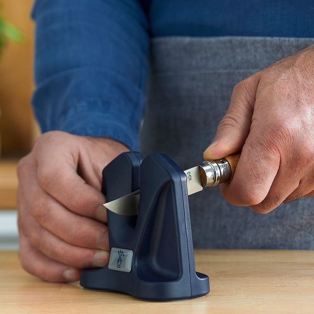 Manual Knife Sharpener