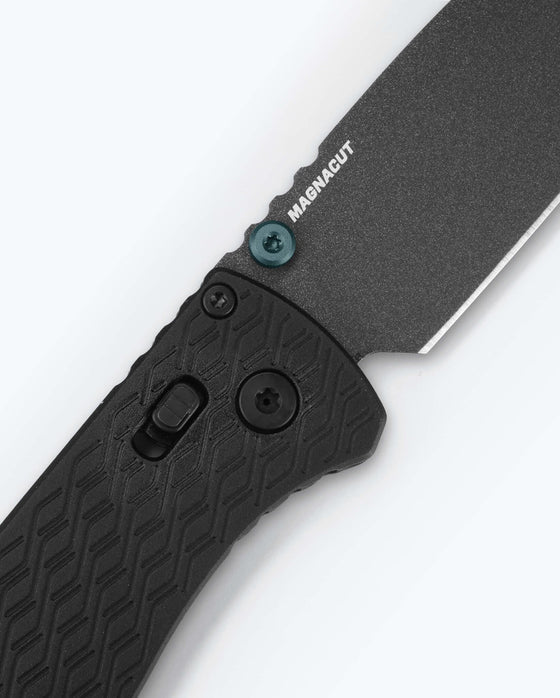534BK Bugout® Vapyr™ | Black Aluminum | Drop-Point