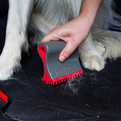 Kurgo® Dog Shed Sweeper